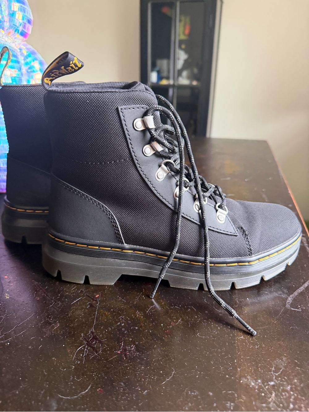 Doc Martens AirWair Cushion Sole Women's 8